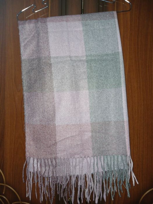 Sharf. Uzun va kengina