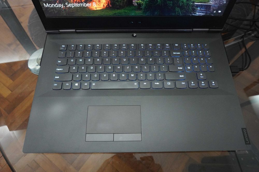 Vând Laptop Lenovo Legion Y740-17IRH