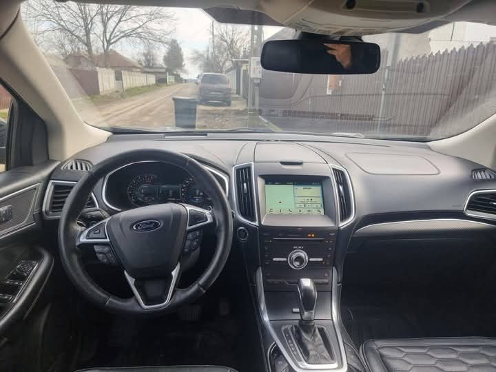 Ford Edge Vignale