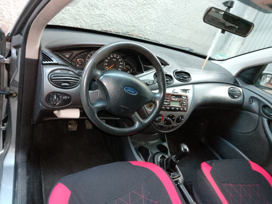 Ford Focus Break 1600 cmc Benzină,  AC, 2004
