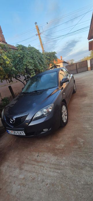 Vând/dezmembrez mazda 3