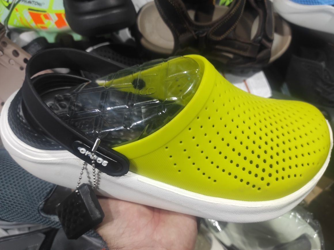 Crocs тапочки в ассортименте