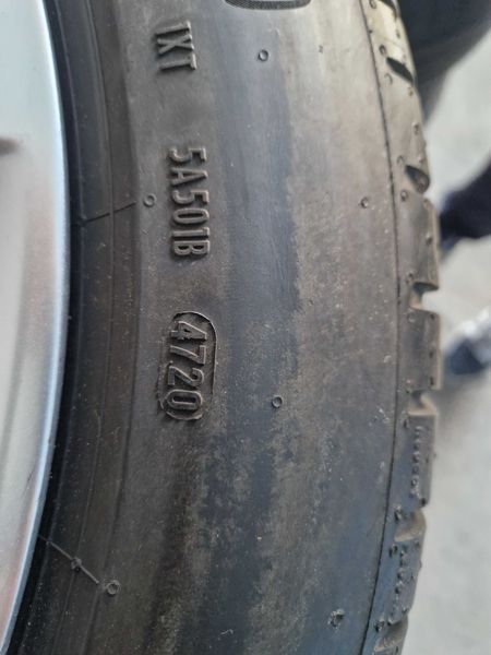 Mercedes W223 R19"
Оригинални джанти с гуми и датчици към тях