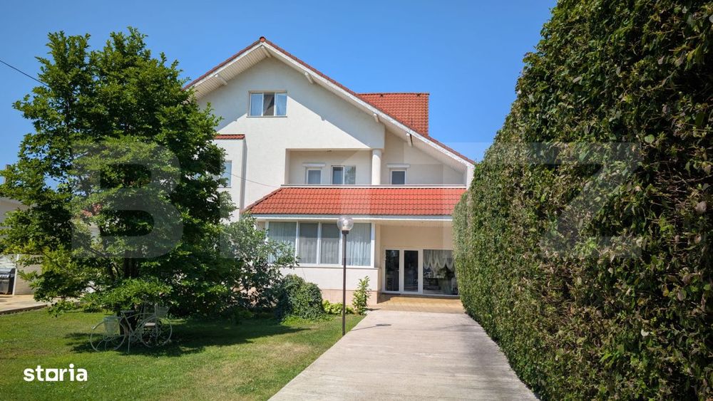 Vila de lux de vanzare, 15 camere, 550 mp, zona Micro 6, comision 0%