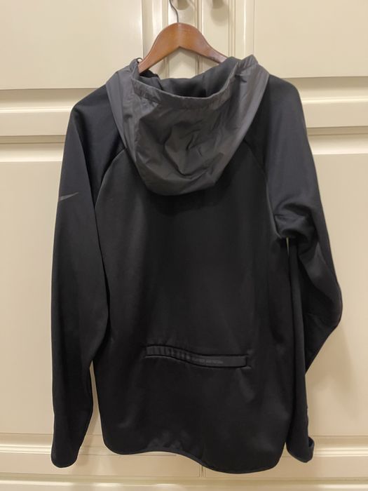 Bluza sport Nike F.C. – nouă, neagră – ofertă specială