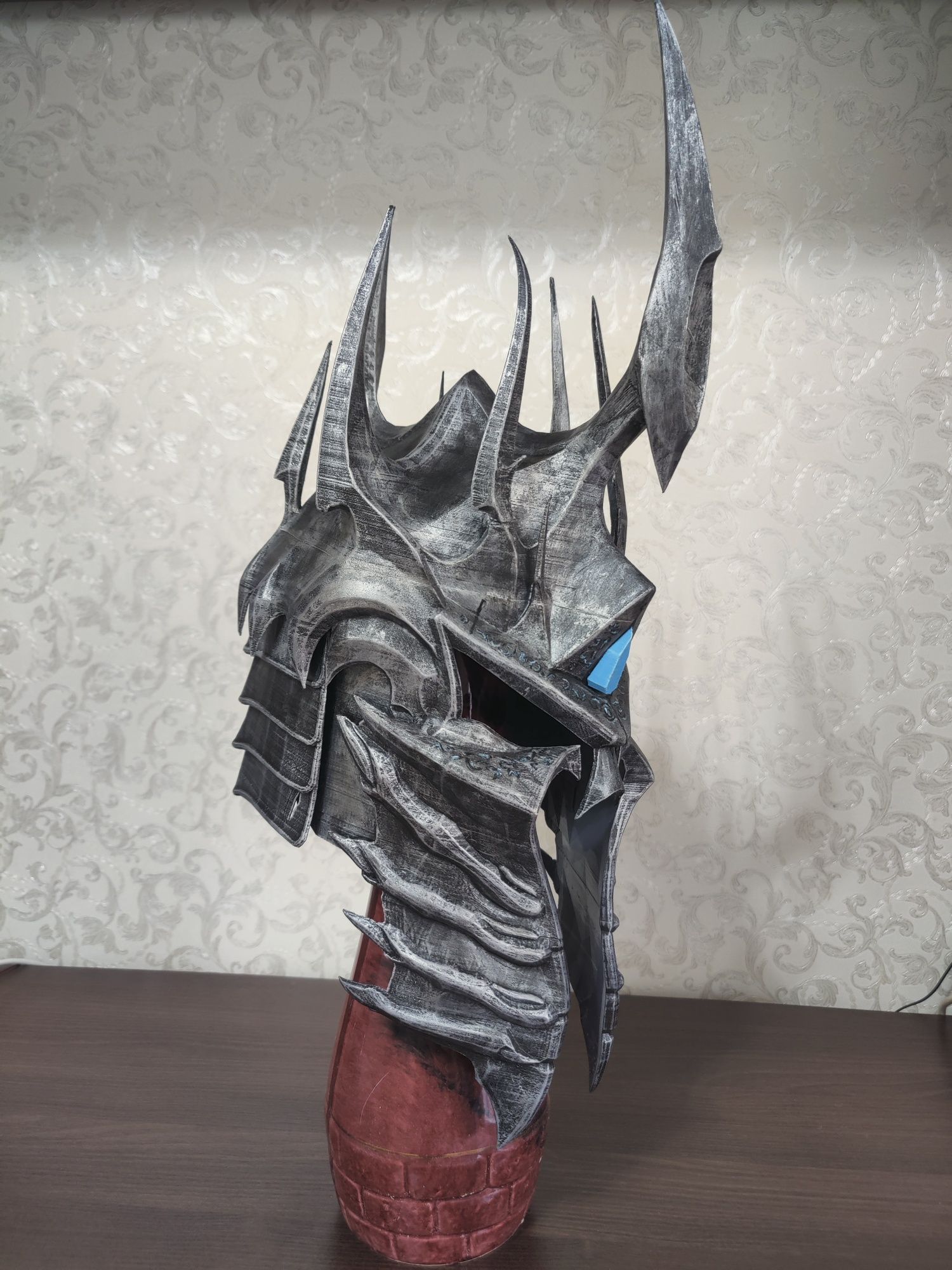 Шлем короля Лича (Lich King Helmet) Warcraft