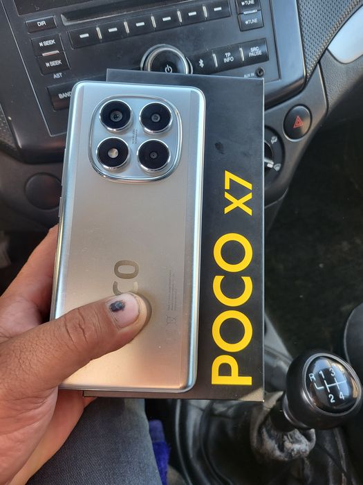 Poco x7.   8.256gb