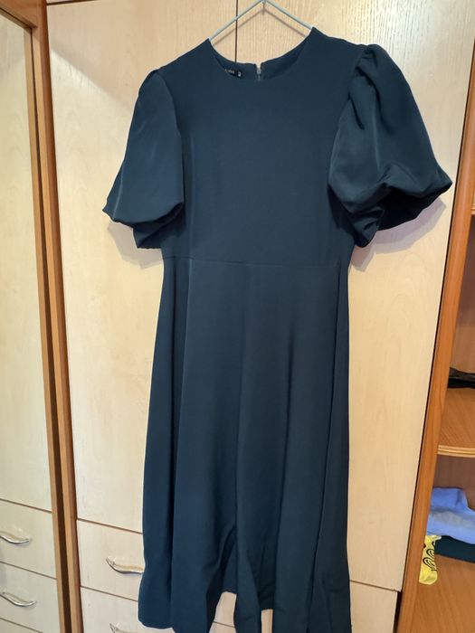 Продам платье в идеальном состоянии 42 размер