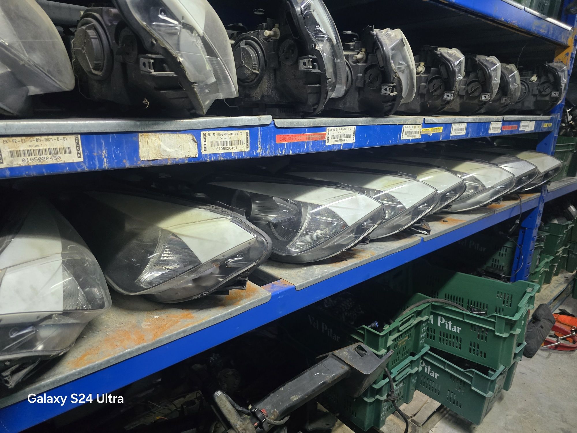Far faruri bmw x1 e84 cu halogen de uk