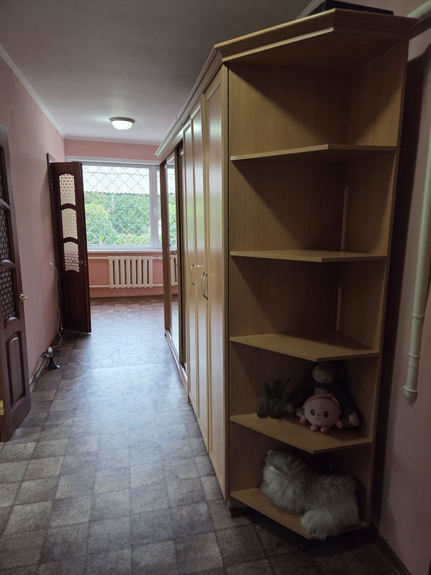 Шкаф для прихожей