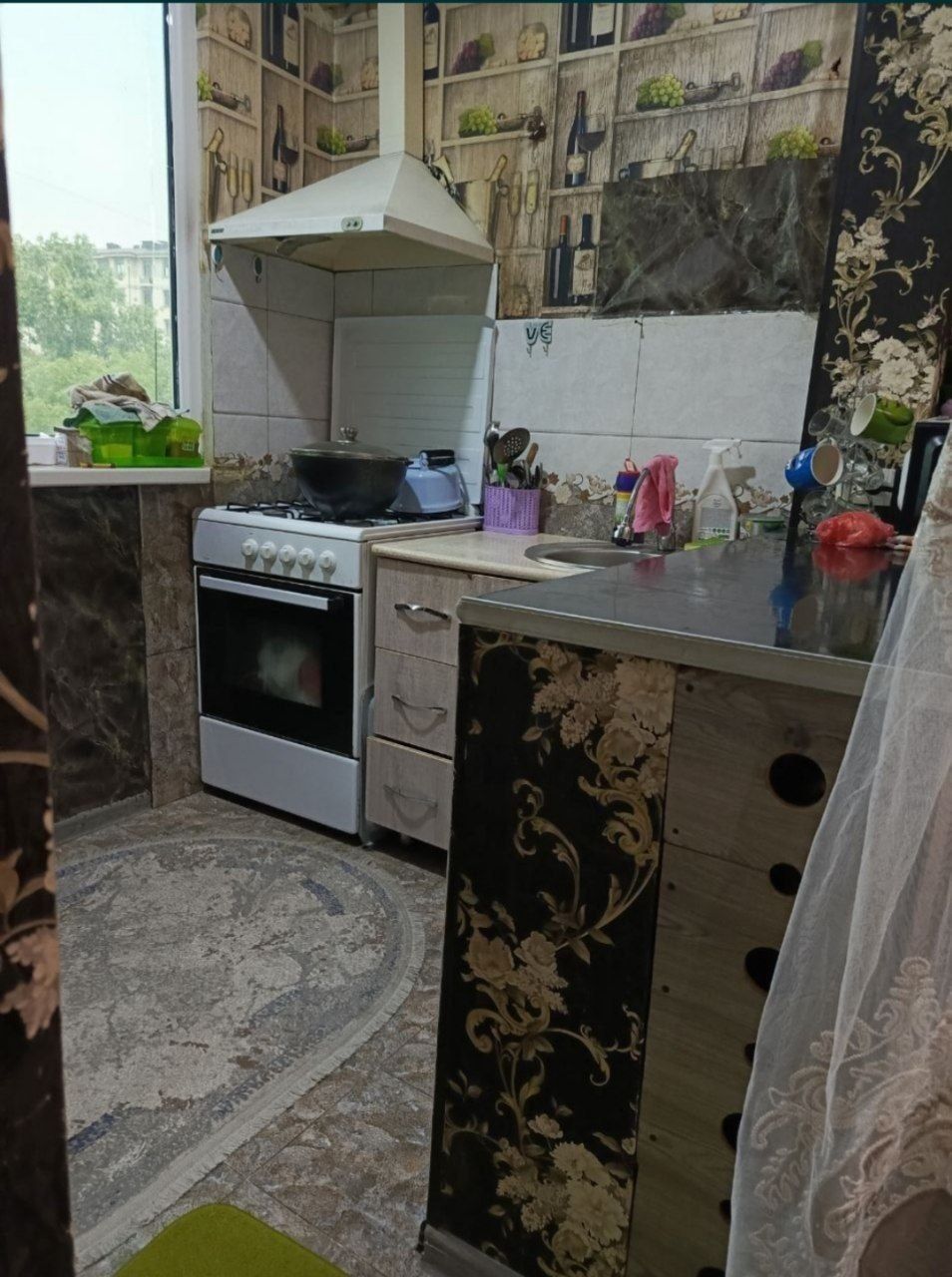 Квартира сотилади яшнобода