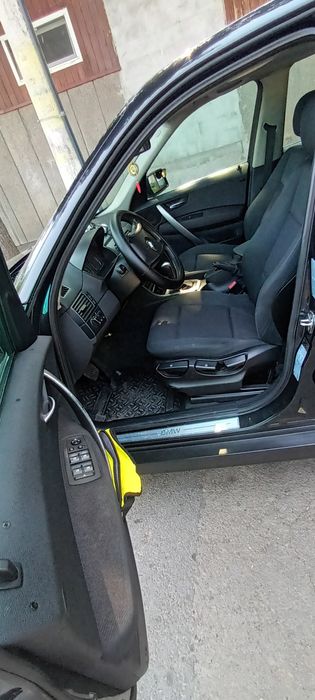 De vînzare BMWx3 e83, 3,0D 2006 4x4 negociabil (kw) 160 accept și schi