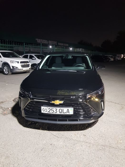 Monza 1.5 2023 yil Qora Toza