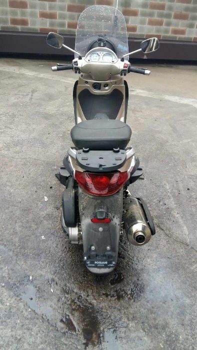 Piaggio Beverly-500-На части