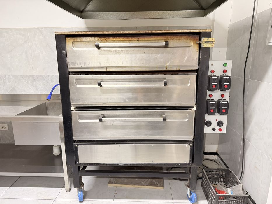 Печь. Печка электрическая трехярусная