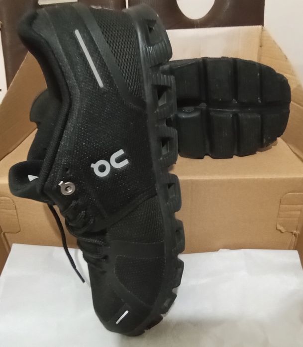 On, 41 номер,обувани са веднъж