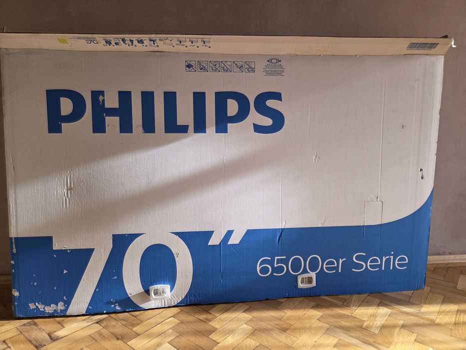 Televizor Philips Smart 178cm UHD 4K