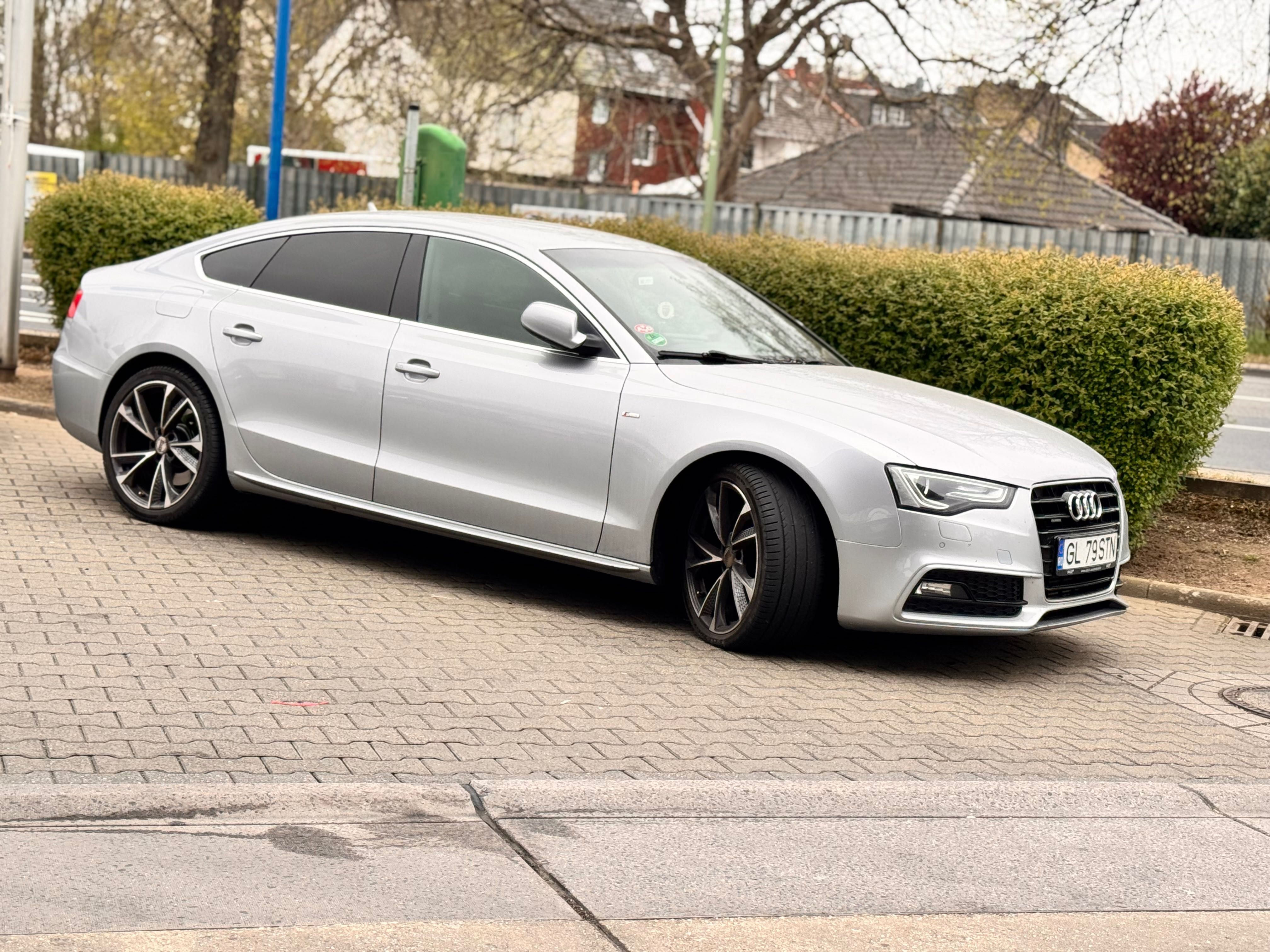 Vând Audi a5 sportback