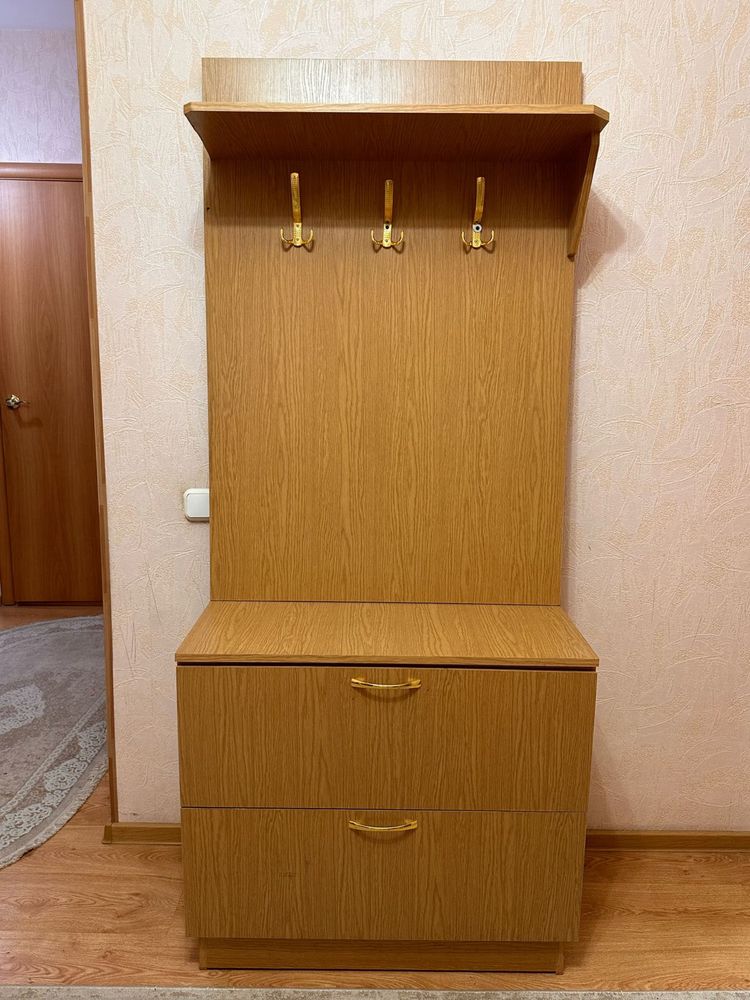Шкаф для прихожей