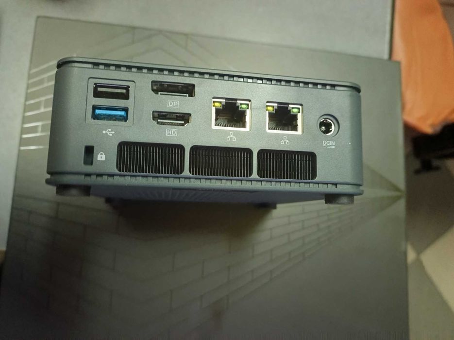 GMKtec Nucbox Gaming Mini PC M6 Ultra AMD Ryzen 5 7640HS