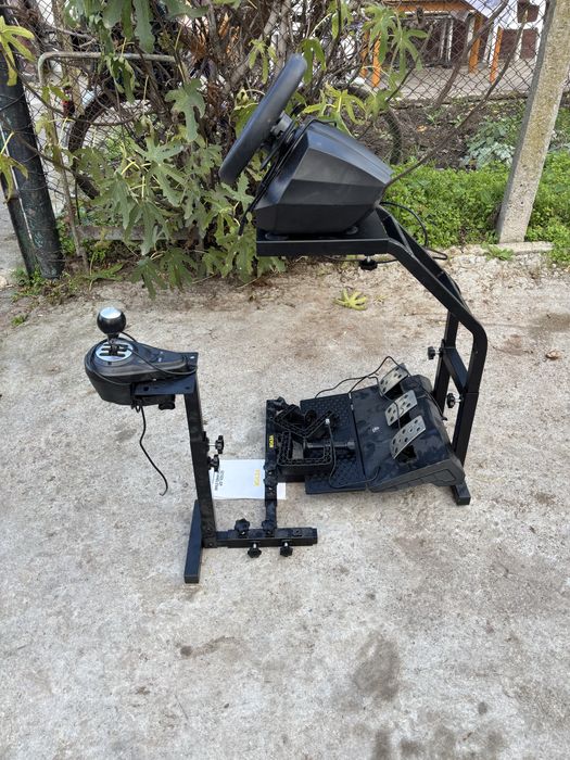 Стойка с волан, педали и скорости – почти нови!