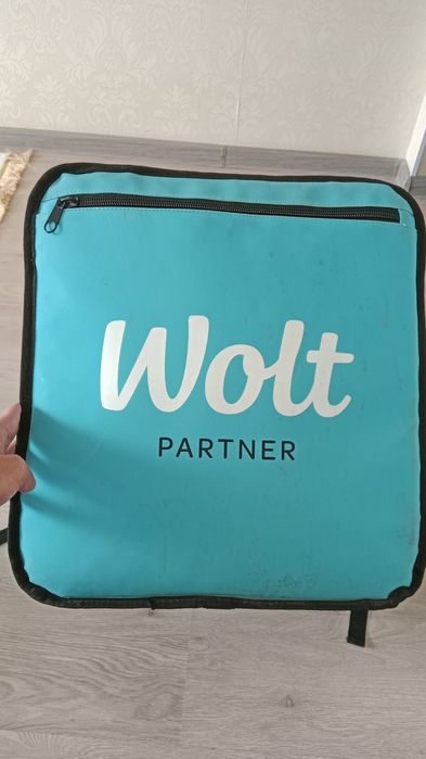 Термосумка Wolt.