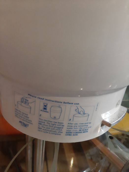 Vand sau schimb  sterilizator Avent Philips foarte rapid.