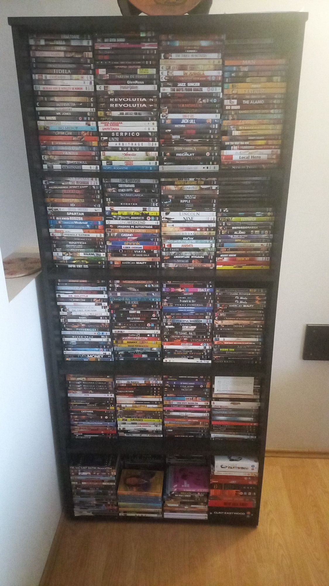 MAPE,SERVIETE,FILME originale dvd si bluray colecție rară,NOI