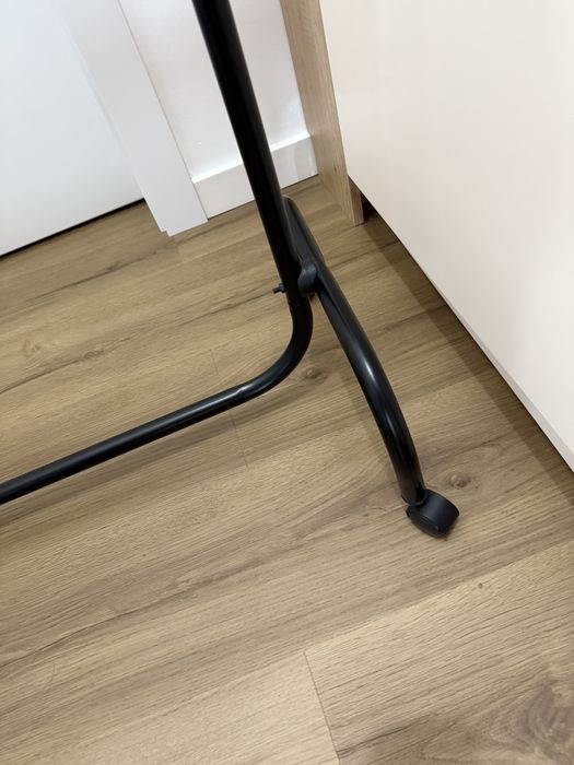 Suport / stander umerase cu roti