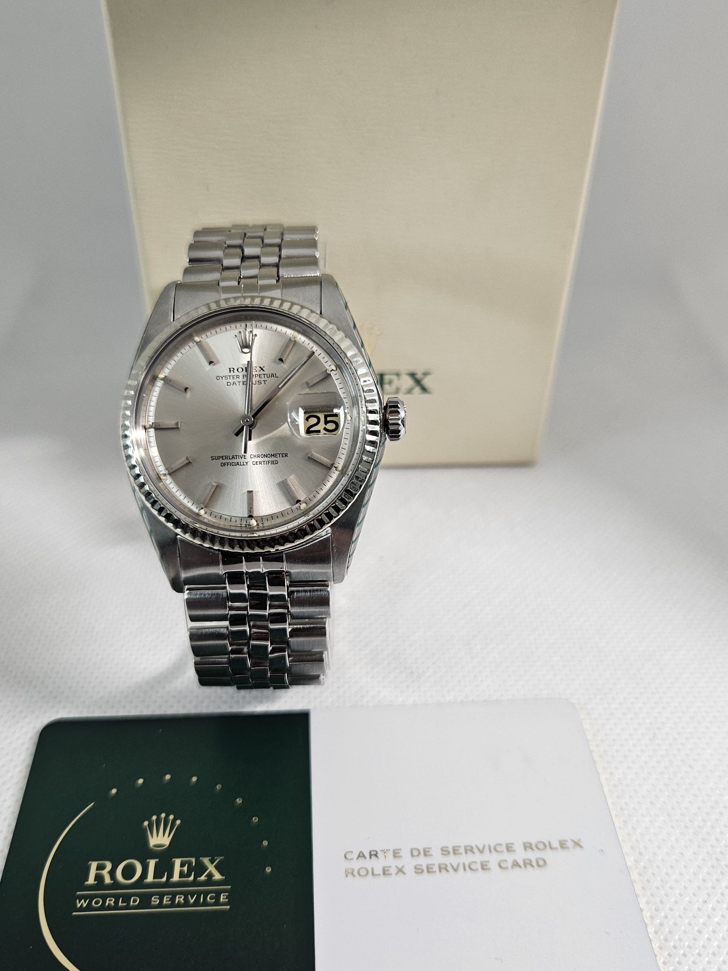 Rolex oyster perpetual datejust оригинален часовник