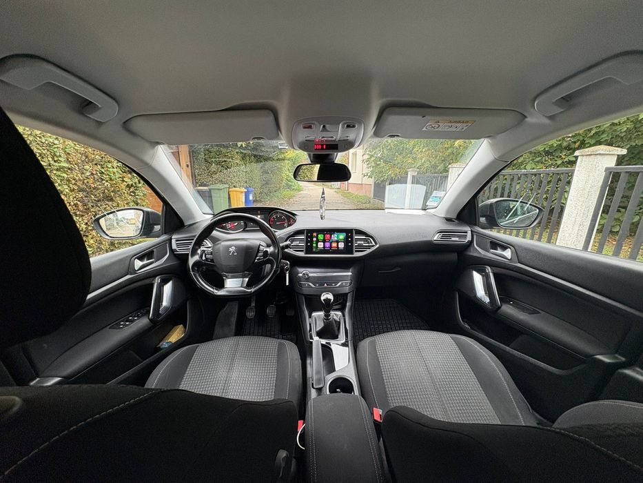 Peugeot 308 2019 luna 11