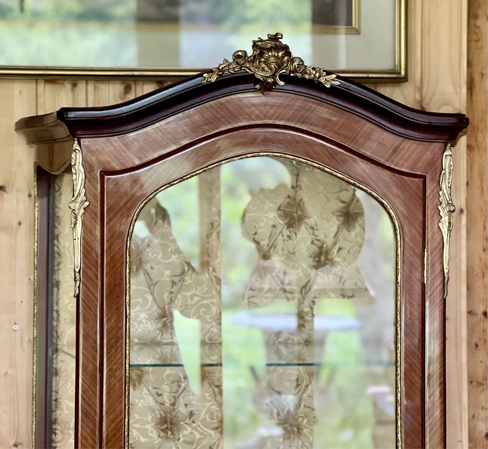 Vitrină Louis XVI *** vintage / antic / vechi / retro ***