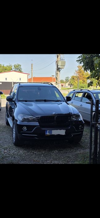 Vând bmw x5 e70 !
