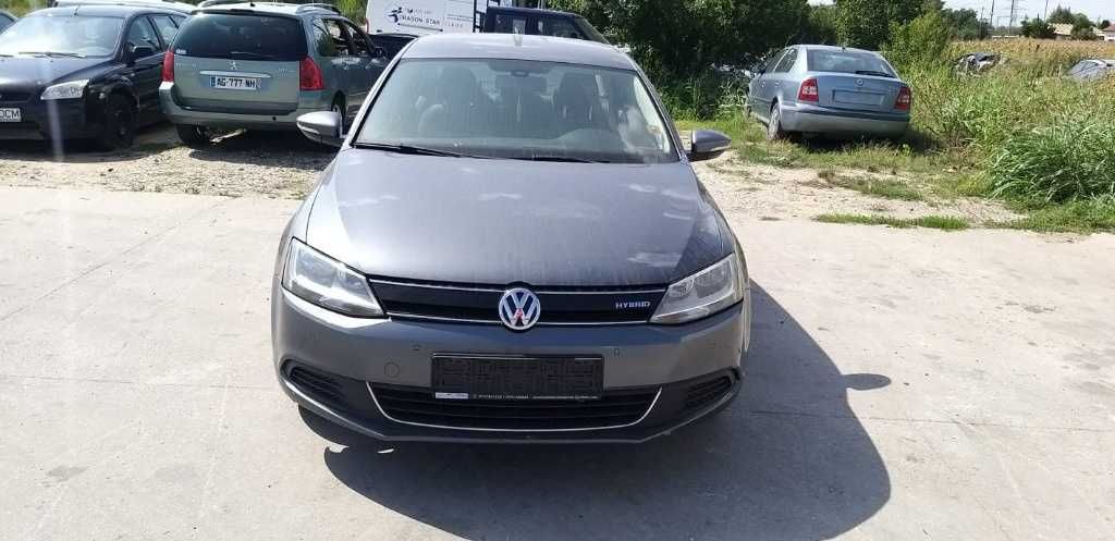 Dezmembrez Volkswagen Jetta 2014 Sedan 1.4 TSI Hybrid CRJA