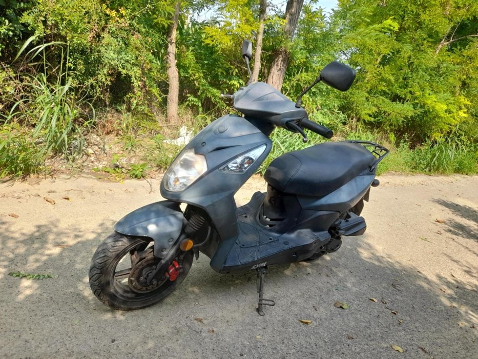 Vand scuter sym 49