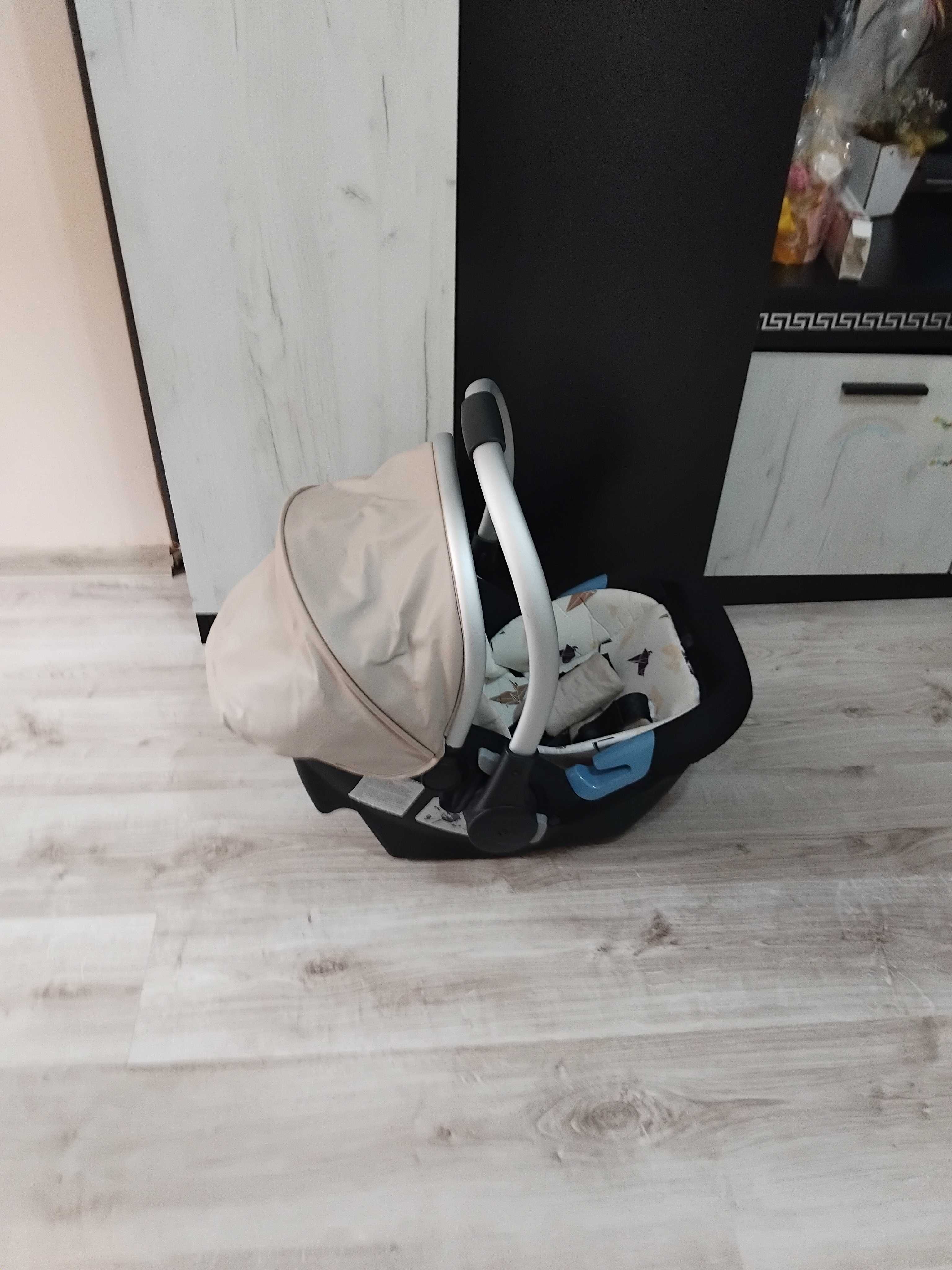Детска кошница за кола нова