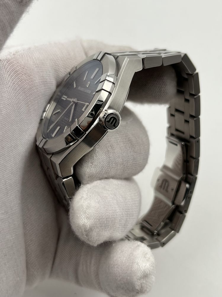 Maurice Lacroix Aikon SI6008 с две каишки
