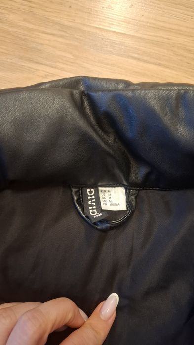 Черно кожено яке