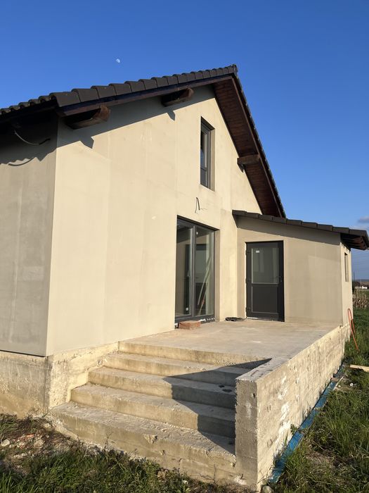 Casa de vanzare semifinisata in CHERIU com OSORHEI