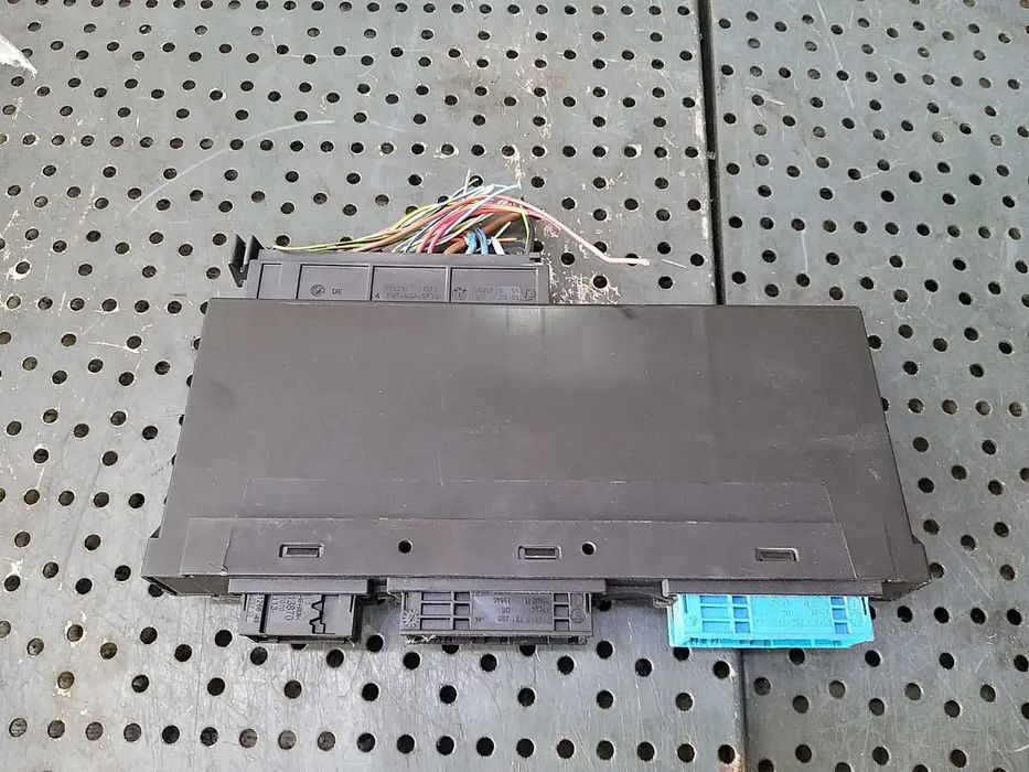 Modul calculator confort bmw seria 5 f10 f11 504d16f18 jb938421601
