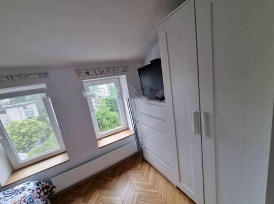 Дава се под наем Тристаен апартамент в София, Карпузица - 76 кв.м за 750 € - Снимка #9