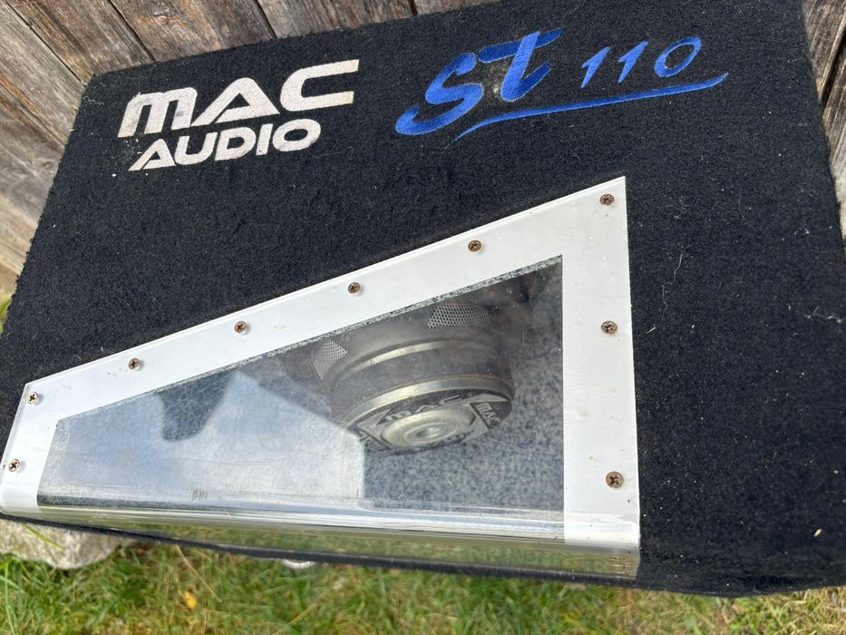 Vând doua  subwoofere cu statie și cabluri