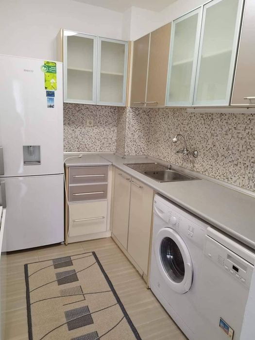 Дава се под наем Двустаен апартамент в Бургас, Зорница - 62 кв.м за 408 € - Снимка #1