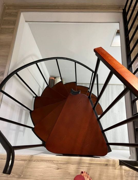 Под офис 2/1/4. Квартира в центре