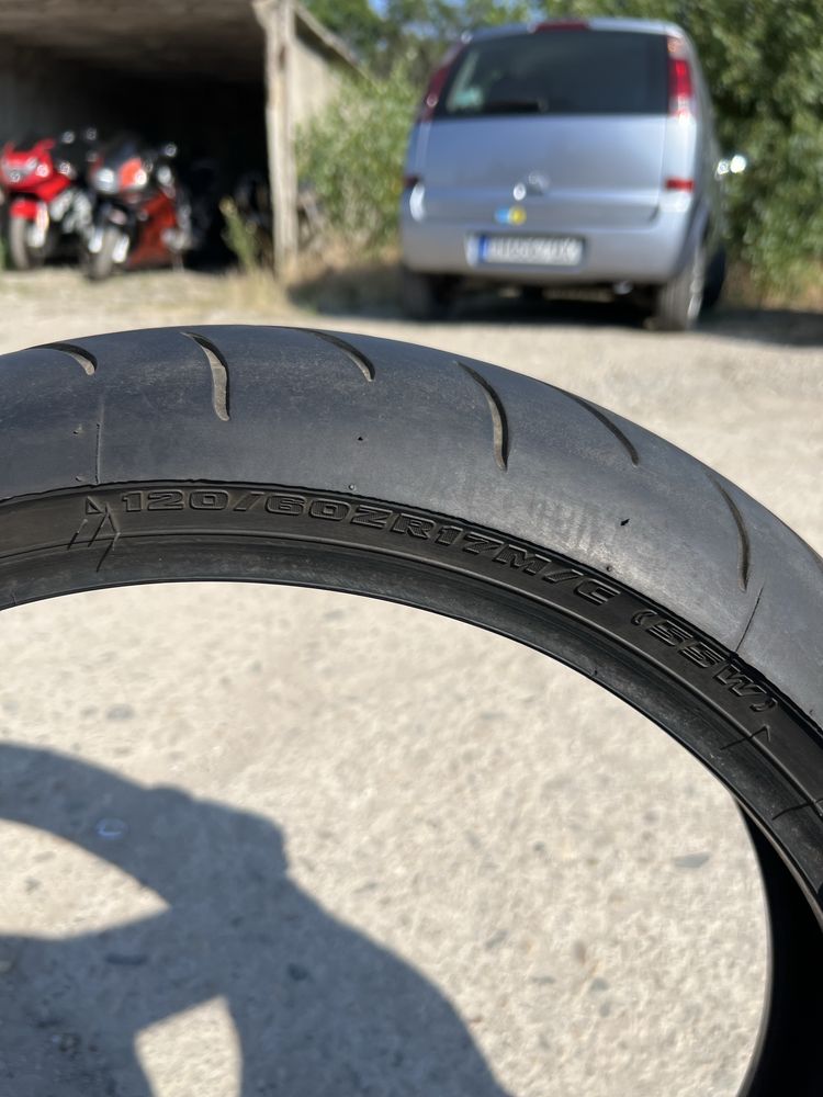 Продавам гуми 120/60/17 и160/60/17