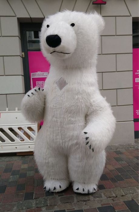 Белый мишка 10000тг