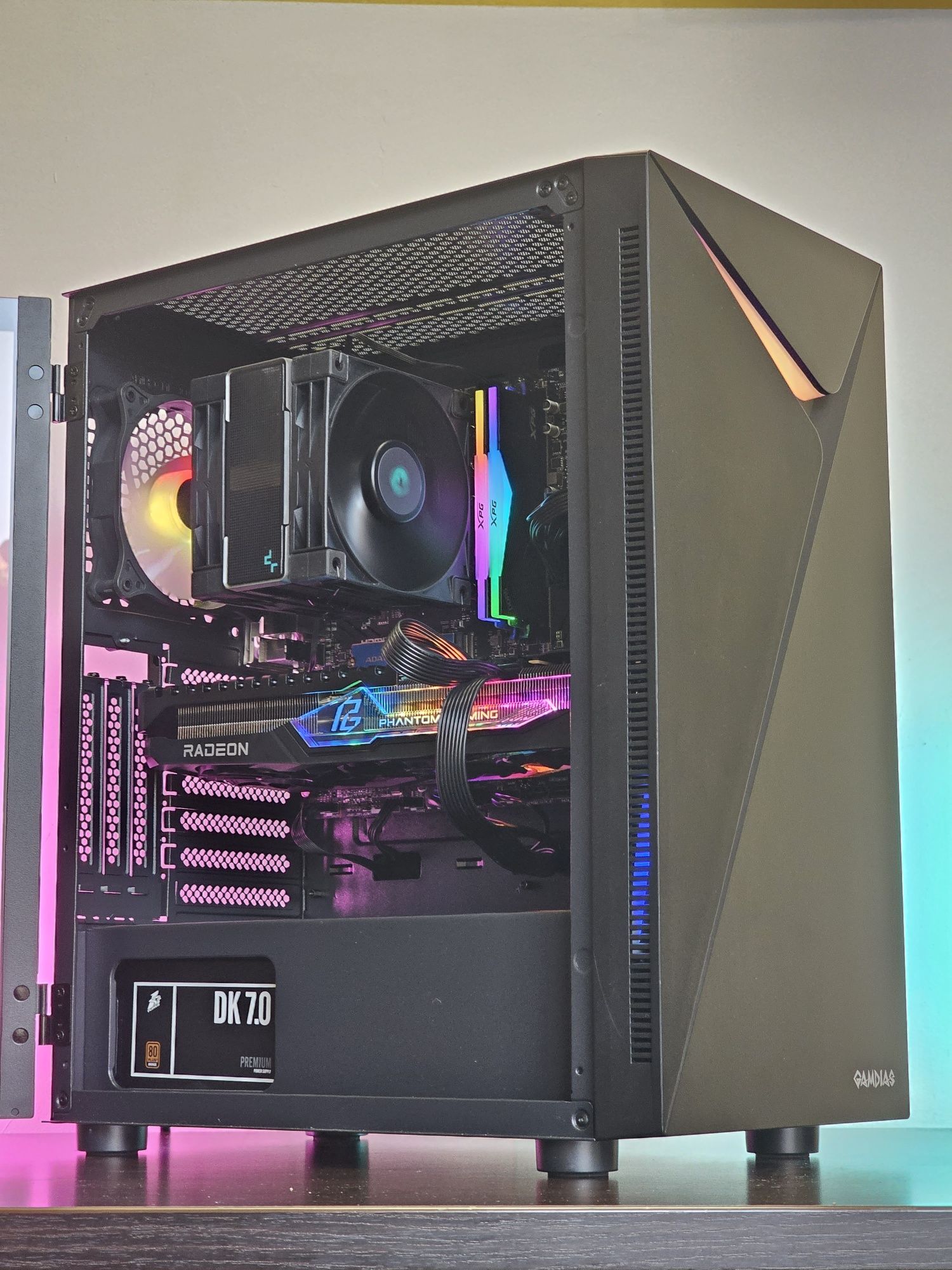 Ryzen 5-7500F/RX 7600/RAM 16GB DDR5/SSD 512GB/Чисто Нов+Гаранция!