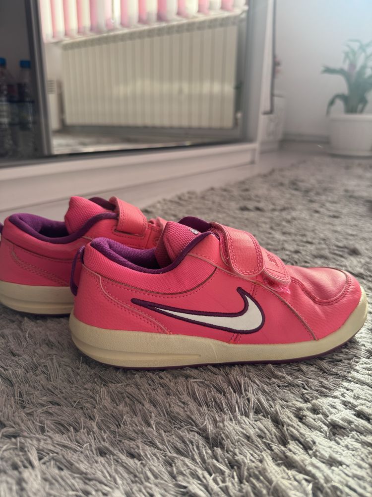 Детски маратонки Nike