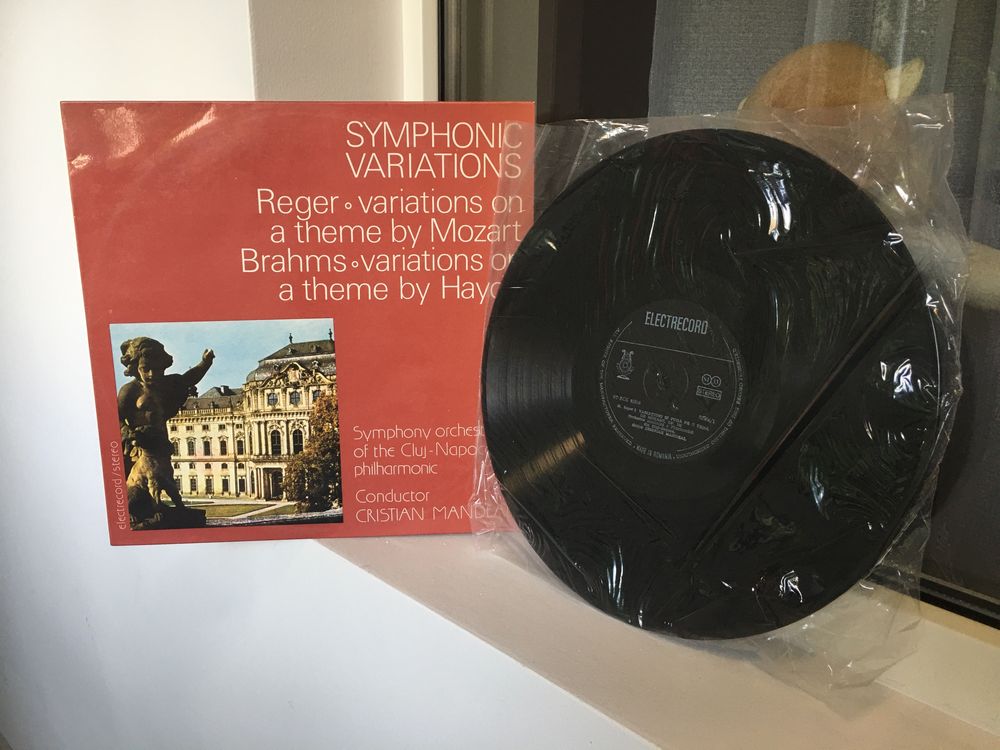 Disc vinil rar 1986 - Symphonic Variations On A Theme By Mozart/Haydn