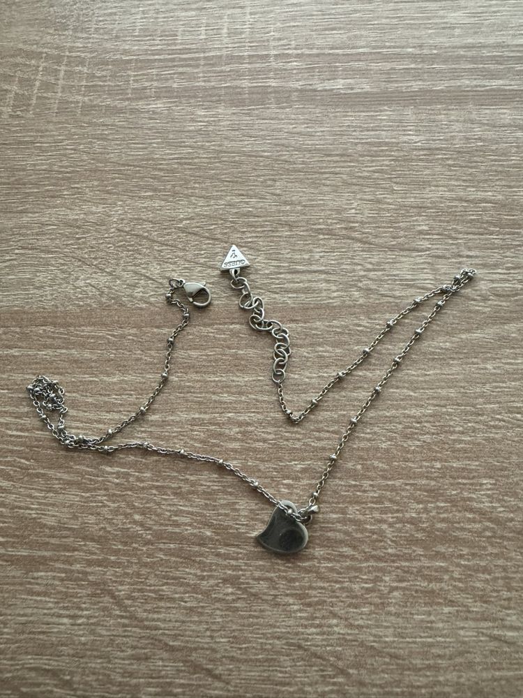 Дамско сребърно колие GUESS